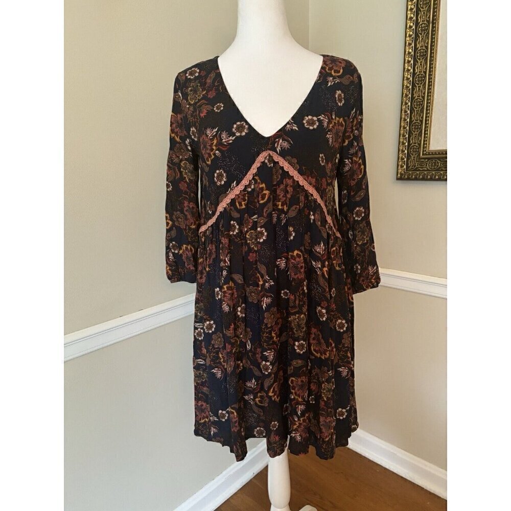 Altar'd State Womens Size S Blue Floral Dress Pleated 3/4 Sleeve Lace Trim